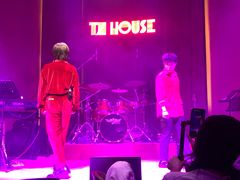 -TZ House音乐现场(来福士中心店)