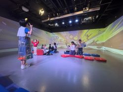 -小鸡哆哆故事屋·儿童乐园(嘉里城店)