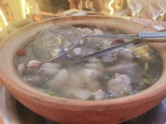 石橄榄炖鸡-洪大厨鸡煲(福田店)