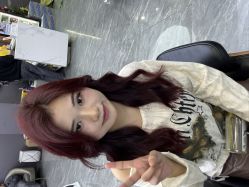 -藤野造型烫染·漂发