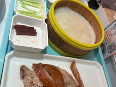 -姚姚酸菜鱼·金戈戈香港豉油鸡(喜荟城联名店)