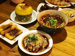 -芙蓉巷成都名小吃(丹尼斯2天地店)