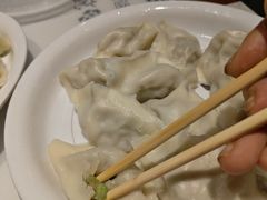 黄瓜鲜虾水饺-东方饺子王臻味餐厅(新嘉坡城店)