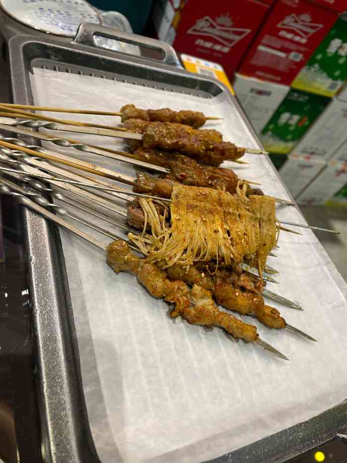 头牌·鹤岗小串-"我又来吃鹤岗小串了,来吃好几回了,经常带.