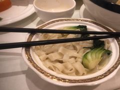 -沪华海鲜大酒楼(南汇店)