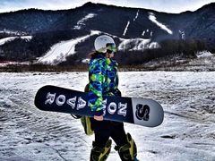 -鳌山滑雪度假区