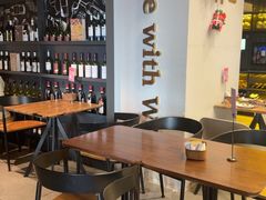 -Vinup薇葡·葡萄酒自助Bar(江宁路店)