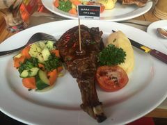 -Bamboo Bar & Grill Restaurant