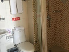 -如家酒店·neo(杭州富阳富春江畔店)