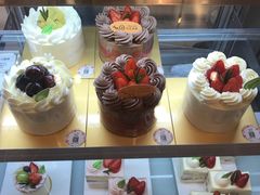 -花花卷卷·鲜食蛋糕(静安久光百货店)