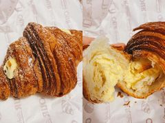 泡芙羊角-OUR Bakery(三里屯太古里店)
