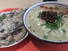 -老王四季抻面(南六东路店)