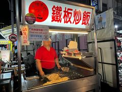 -六合夜市