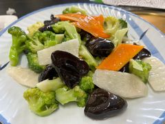 -诺敏塔拉奶茶-布里亚特包子-手把肉(锦都会店)