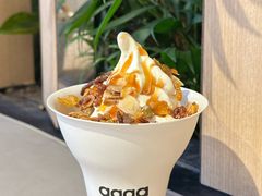 焦糖格兰诺拉牛乳冰淇淋-gaga(南京德基广场店)