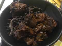 -老娘舅餐厅(黄龙体育中心店)