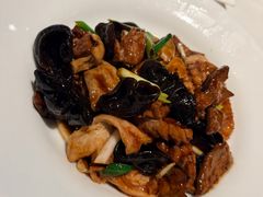 -北平楼·烤鸭·北京菜(牡丹园店)