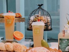霸气橙子-奈雪的茶(苏宁广场店)