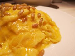 牛油果仁炒滑蛋-琥珀·原创臻选店(维家思店)
