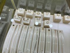 -海星奢选二手奢侈品手表包包鉴定回收寄卖(墨玉南路店)