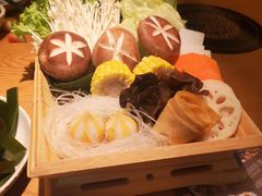 -呷哺呷哺(融创茂店)