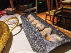 蛋黄虾滑-哥老官重庆美蛙鱼头(松江地中海十八哥店)