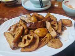 -老鼎万春卤菜(五代传承创始老店)