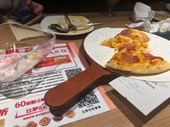 -必胜客(新中纬店)