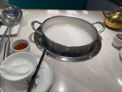 -粤顺渔坊·中山脆肉鲩火锅(清湖店)