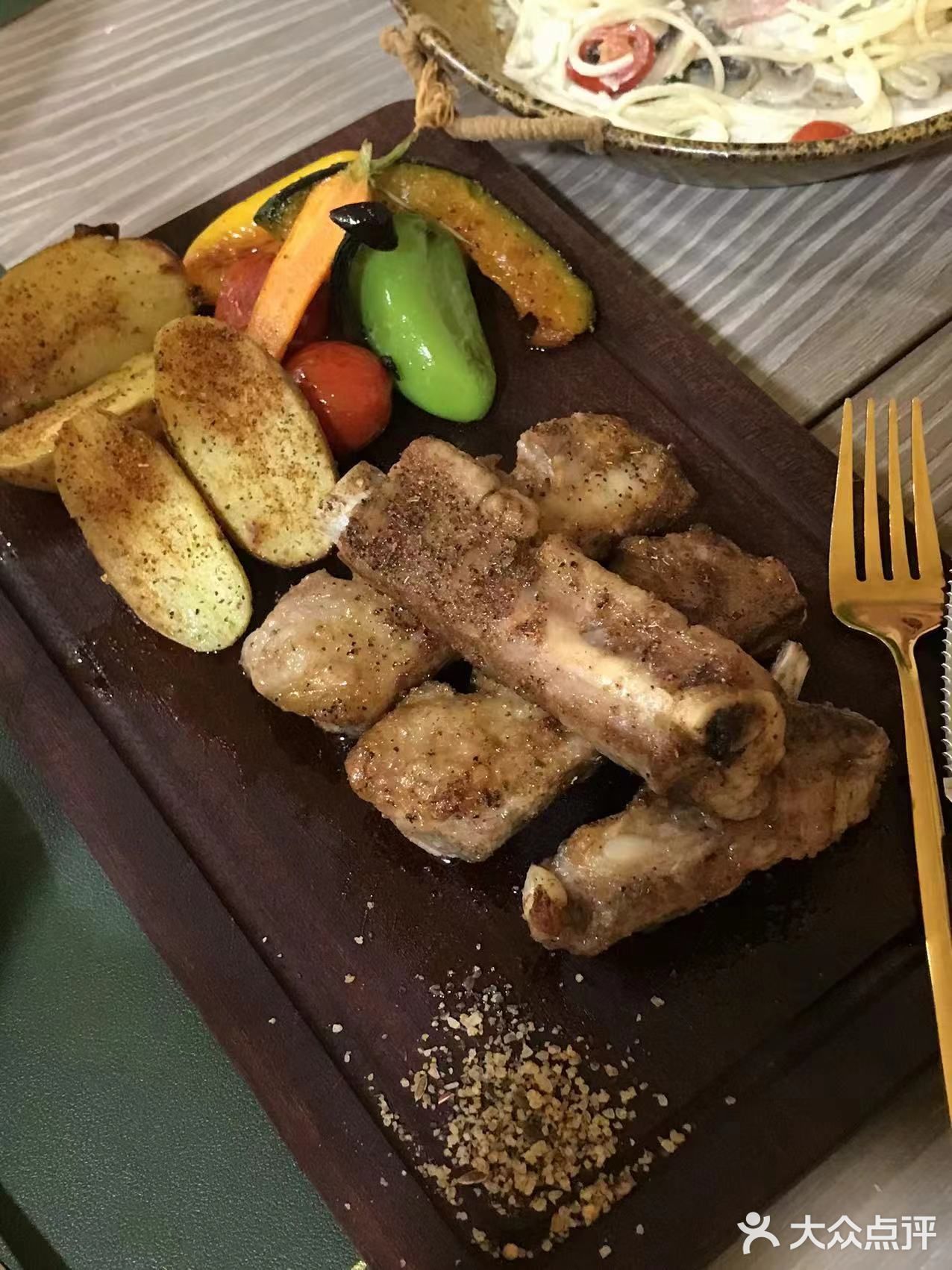 隐藏在顺德大良的一家小众西餐厅