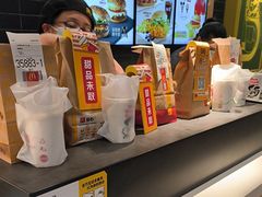 -麦当劳(世贸店)