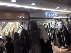 -广州白马服装市场