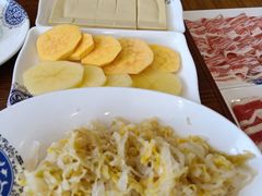 -楼外楼大刀肉传统火锅居(博学路店)