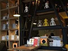-奇醜的猴子咖啡(财信广场店)