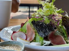 嫩烧金枪鱼沙拉-Hatsune隐泉日式料理(三里屯太古里店)
