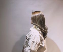 -曼都发型