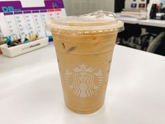 特浓拿铁咖啡-星巴克(恒基688广场店)