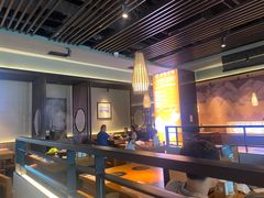 -呷哺呷哺(融创茂店)