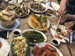 -拉威海鲜市场