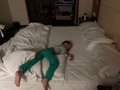 -兴芮温泉度假区