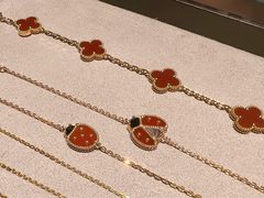 -梵克雅宝(国贸商城店)