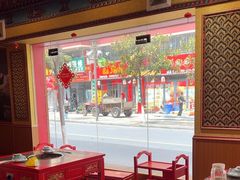 -金鼎雪山牦牛杂火锅(理县总店)