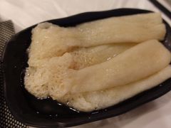 -鲜入围煮花胶鸡海鲜火锅