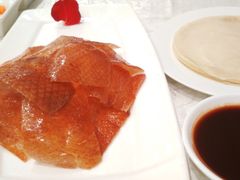 金牌片皮鸭-亢龙太子酒轩(东湖店)