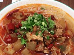-犇逸·乐山跷脚牛肉·四川现炒(览海店)