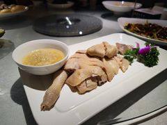 手撕盐焗鸡-渝半城经典川粤菜(重庆天地店)