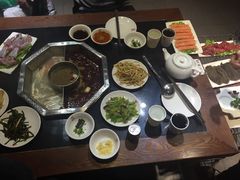 -重庆德庄火锅(体育中心店)