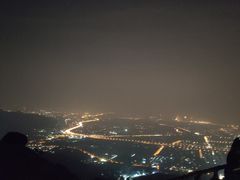 -鬼笑石后山停车场