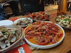 -李双猪·小龙虾·烧烤·羊肉煲(乐山店)