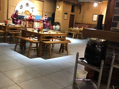 -白乐天毛肚火锅馆(解放碑店)
